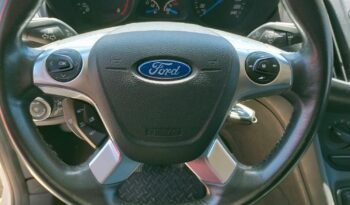 Ford Transit Connect completo