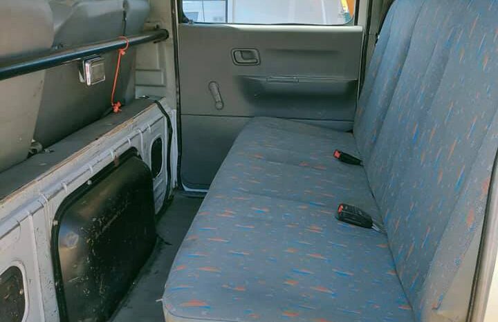 Mitsubishi Canter completo