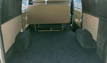 Toyota Hiace completo