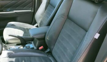 Mitsubishi Outlander PHEV completo