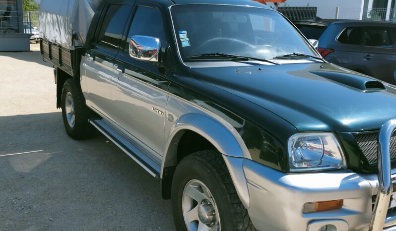 Mitsubishi L200 completo