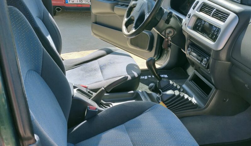 Mitsubishi L200 completo
