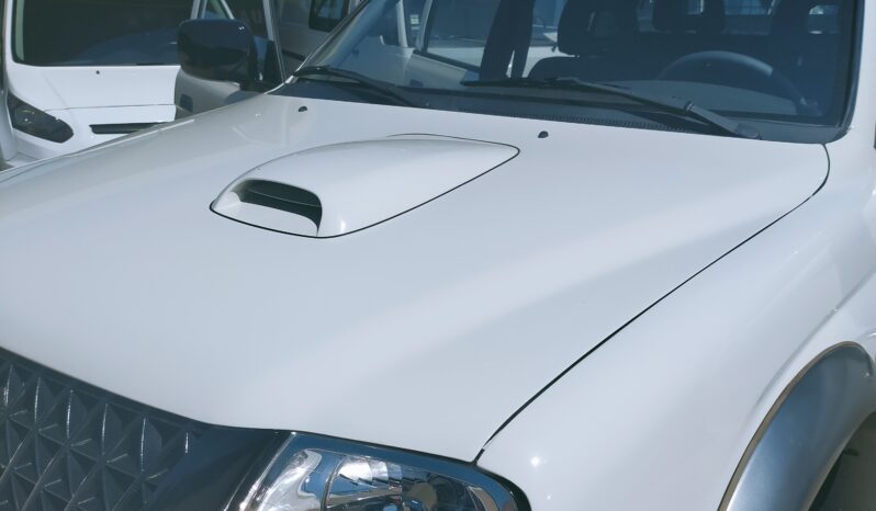Mitsubishi L200 completo