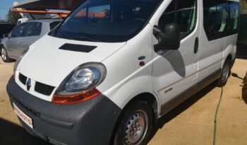 Renault Traffic (9 Lugares) completo