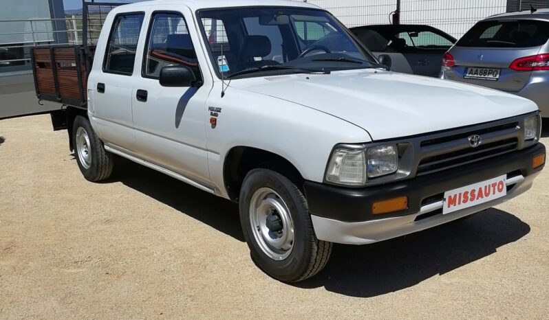 Toyota Hyllux completo