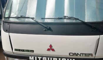 Mitsubishi Canter completo
