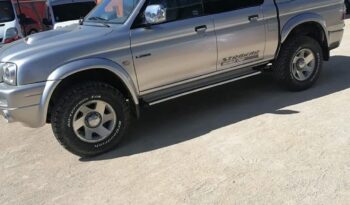Mitsubishi L200 Strakar WorldCup completo