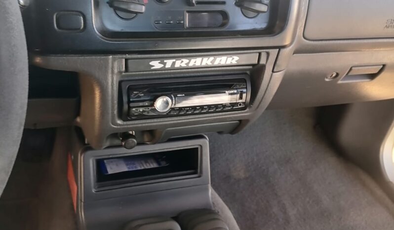 Mitsubishi Strakar L200 completo