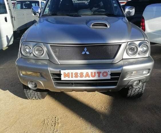 MITSUBISHI STRAKAR L200 WORLD CUP completo