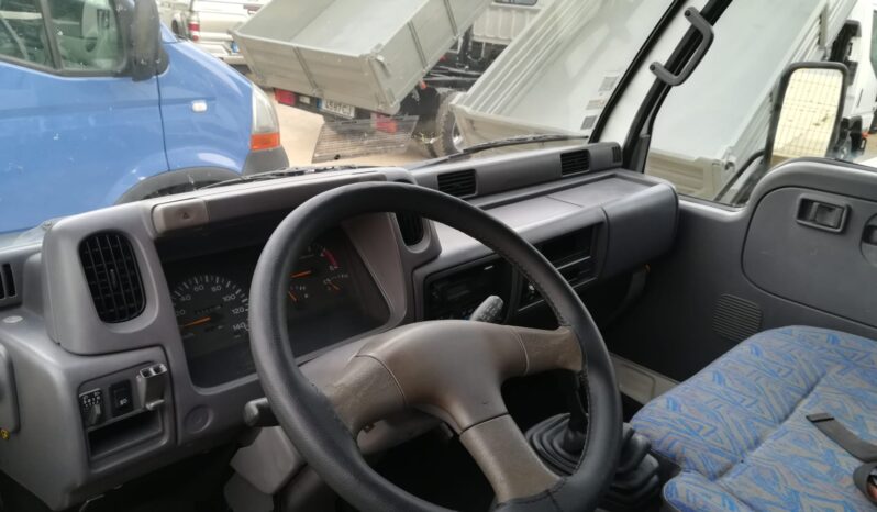 NISSAN CABSTAR (CABINE DUPLA) completo