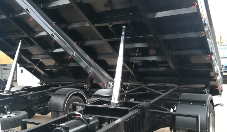 MITSUBISHI CANTER (TRI BASCULANTE 7500KG ) PESADA completo