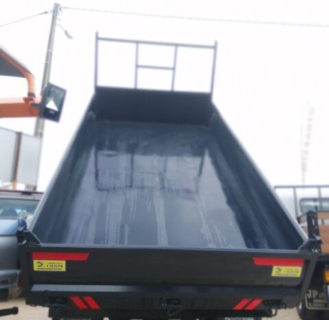 RENAULT MASCOTE ( TRIBASCULANTE) completo