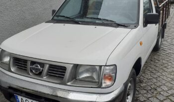 NISSAN NAVARA (CAIXA DE MADEIRA 3 LUGARES) completo