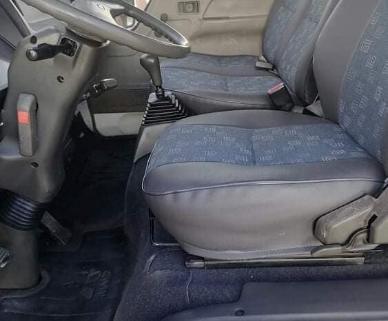 MITSUBISHI CANTER (TRI BASCULANTE) completo