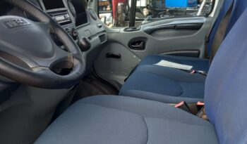 IVECO DAILY (TRI BASCULANTE) completo