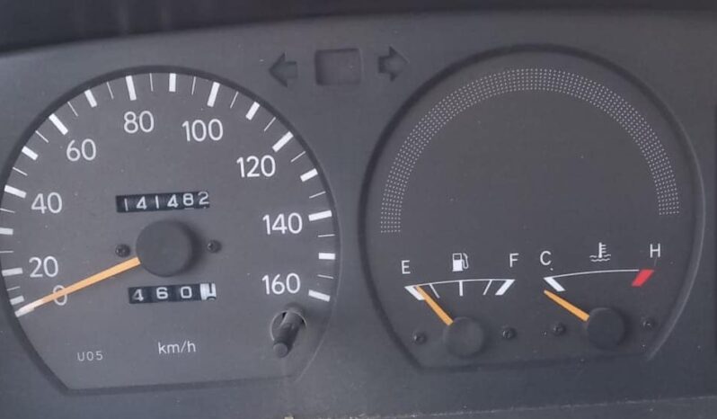TOYOTA DYNA 150 (CAIXA TRI BASCULANTE) completo