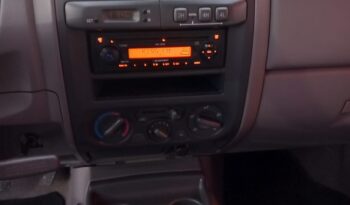 ISUZU D-MAX (6 LUGARES 4X4) completo
