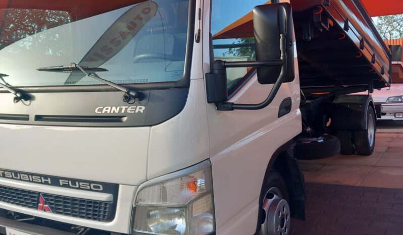 MITSUBISHI FUSO 3.0 DID (TRI BASCULANTE) completo