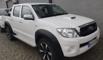 TOYOTA HILUX D-4D 4X4 completo
