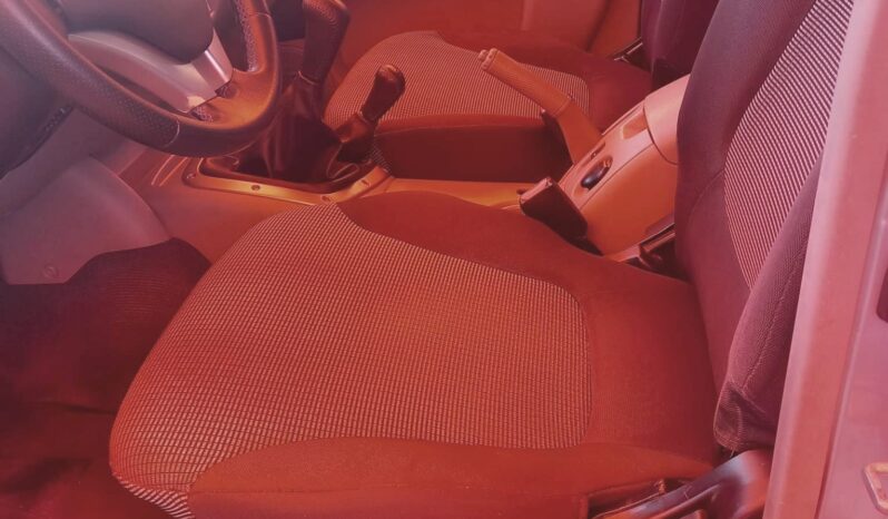 MITSUBISHI L200 2.5 DI-D 4WD completo