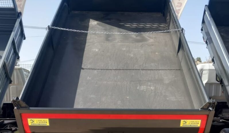 MITSUBISHI CANTER 3.9 DI-D 143CV (TRI BASCULANTE) completo