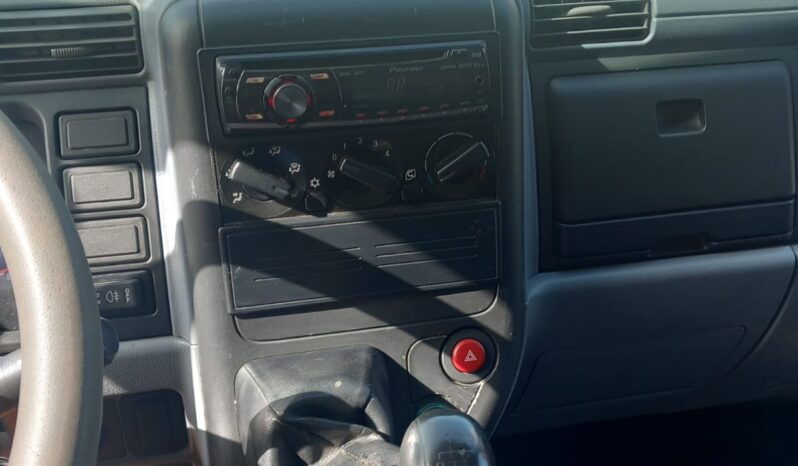 MITSUBISHI CANTER FUSO (TRI BASCULANTE) completo