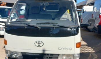 TOYOTA DYNA 150 3.0 (CAIXA TRI BASCULANTE) completo