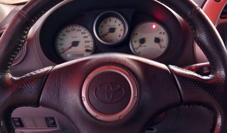 TOYOTA RAV4 4×4 completo