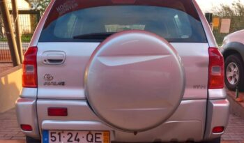 TOYOTA RAV4 4×4 completo