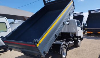 TOYOTA DYNA (CAIXA TRI BASCULANTE) completo