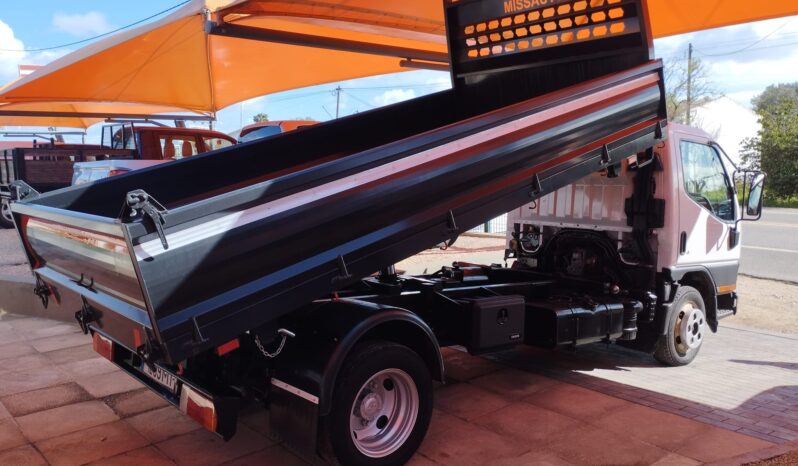 MITSUBISHI CANTER 2.8 TURBO (CAIXA TRI BASCULANTE) completo