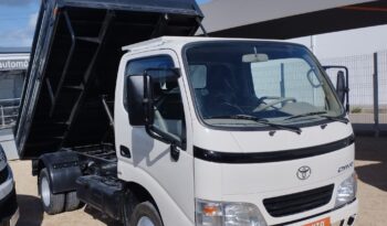 TOYOTA DYNA (CAIXA BASCULANTE) completo