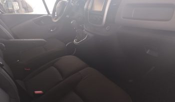 RENAULT TRAFIC completo