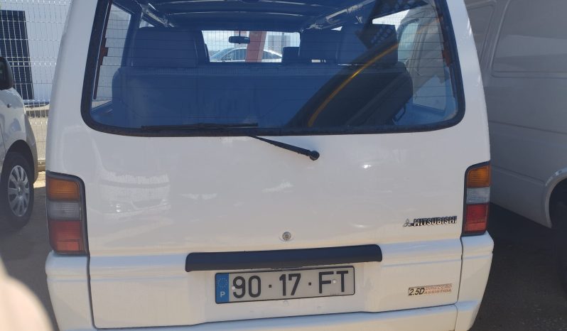 MITSUBISHI L300 (9 LUGARES) completo