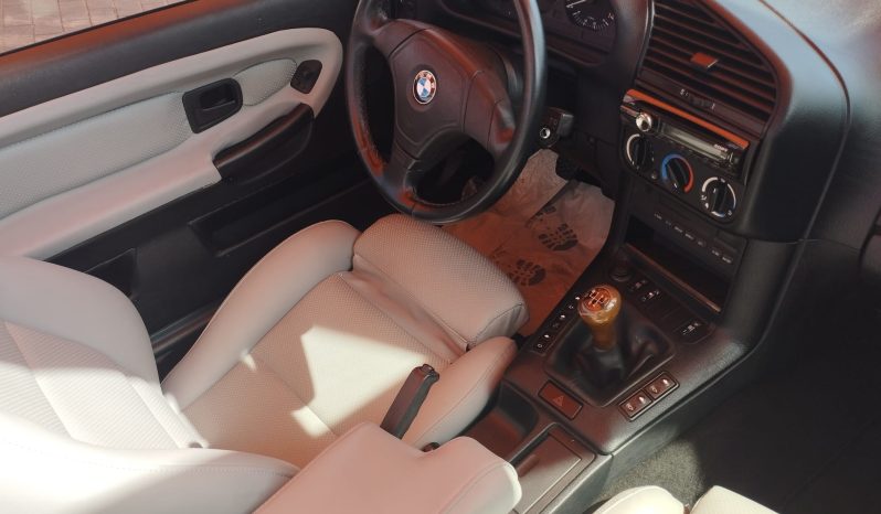 BMW 320i (CABRIO) completo