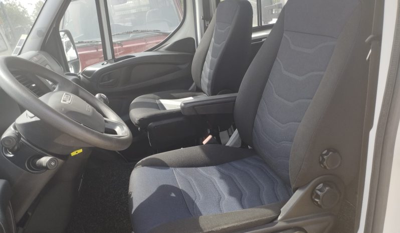 IVECO DAILY (CABINE DUPLA TRI BASCULANTE) completo