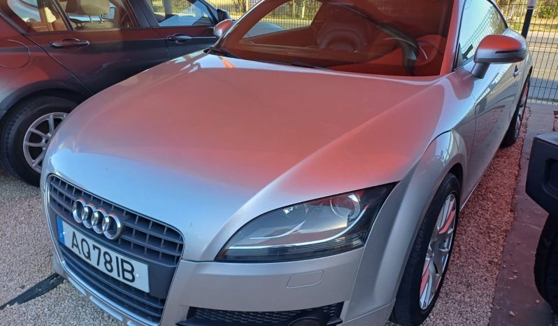 AUDI TT ( GASOLINA ) completo