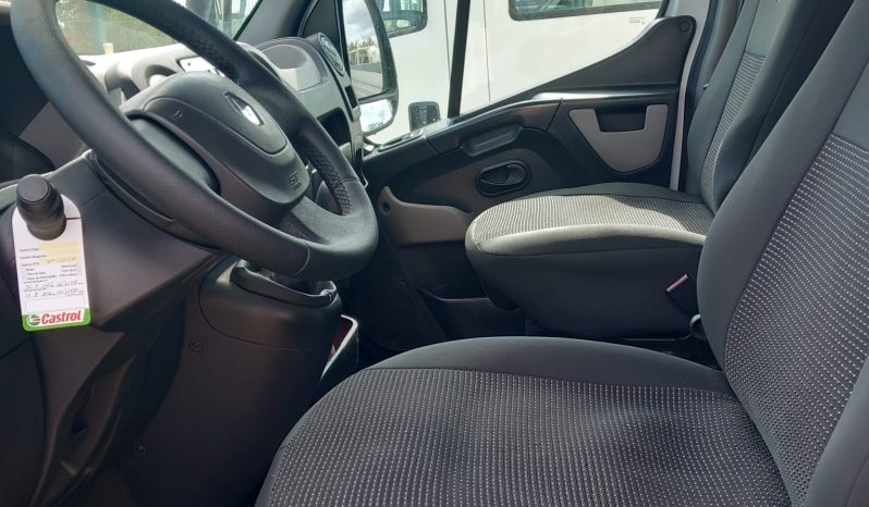 RENAULT MASTER (CESTO GRUA) completo