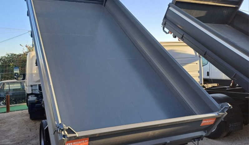 MITSUBISHI CANTER FUSO (TRI BASCULANTE) completo