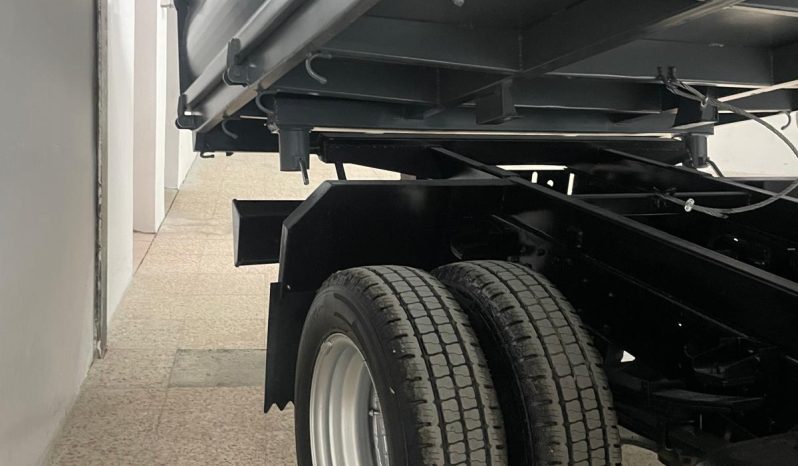 MITSUBISHI CANTER 2.8 TURBO (Caixa Tri Basculante) completo
