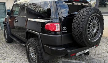 TOYOTA FJ  4.0 I completo